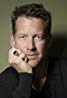 How tall is James Denton?